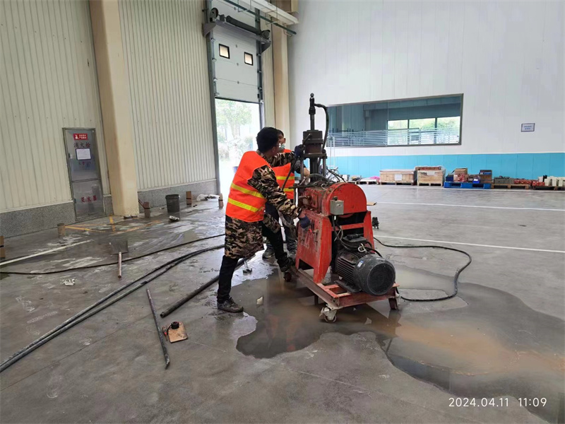 同心厂房地面下沉塌陷注浆加固施工